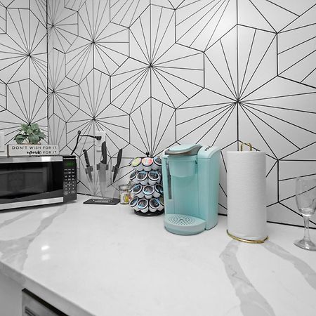 Comfortable 2Br Uptown Escape With Free Park Houston Kültér fotó