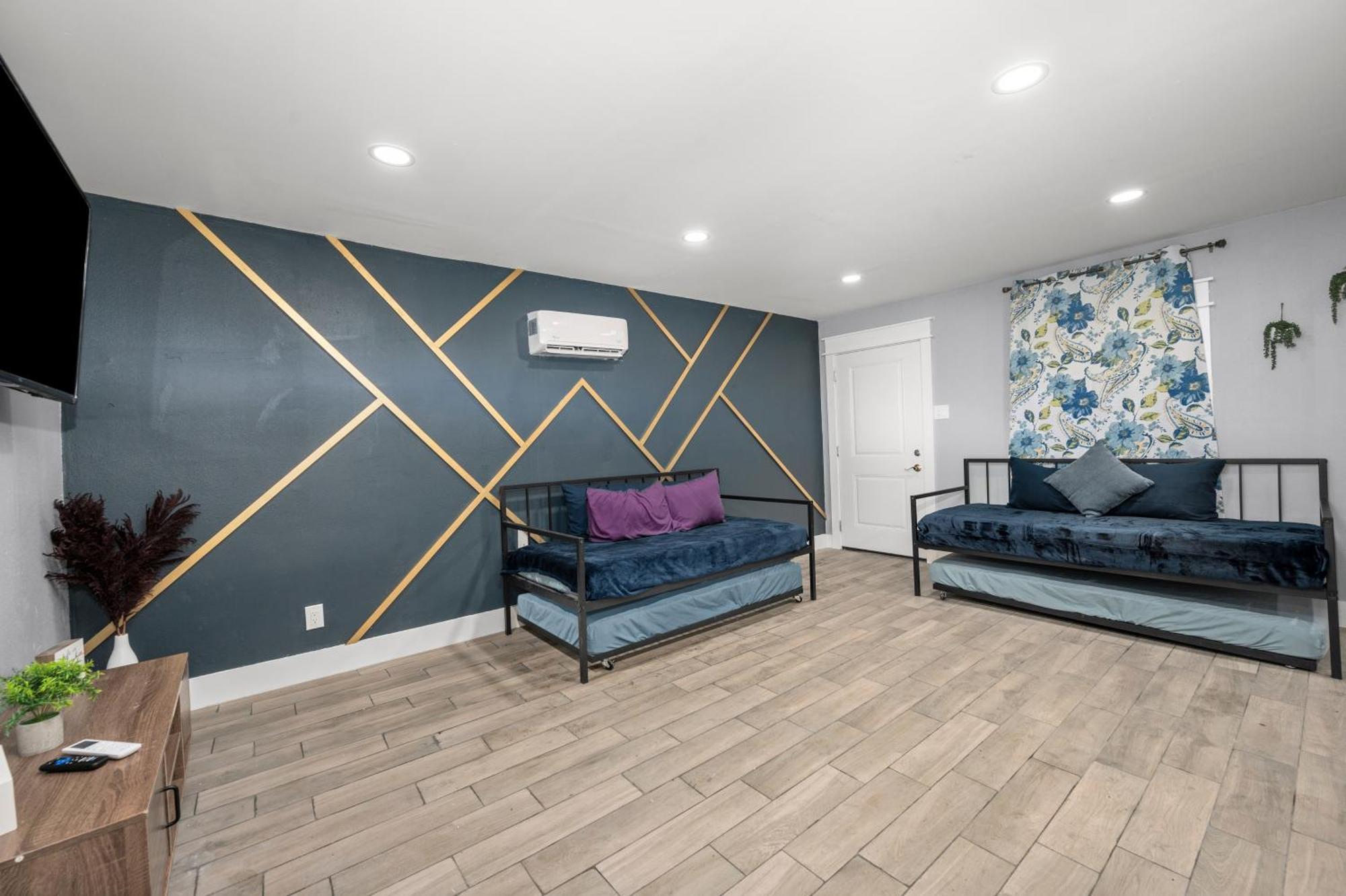 Comfortable 2Br Uptown Escape With Free Park Houston Kültér fotó