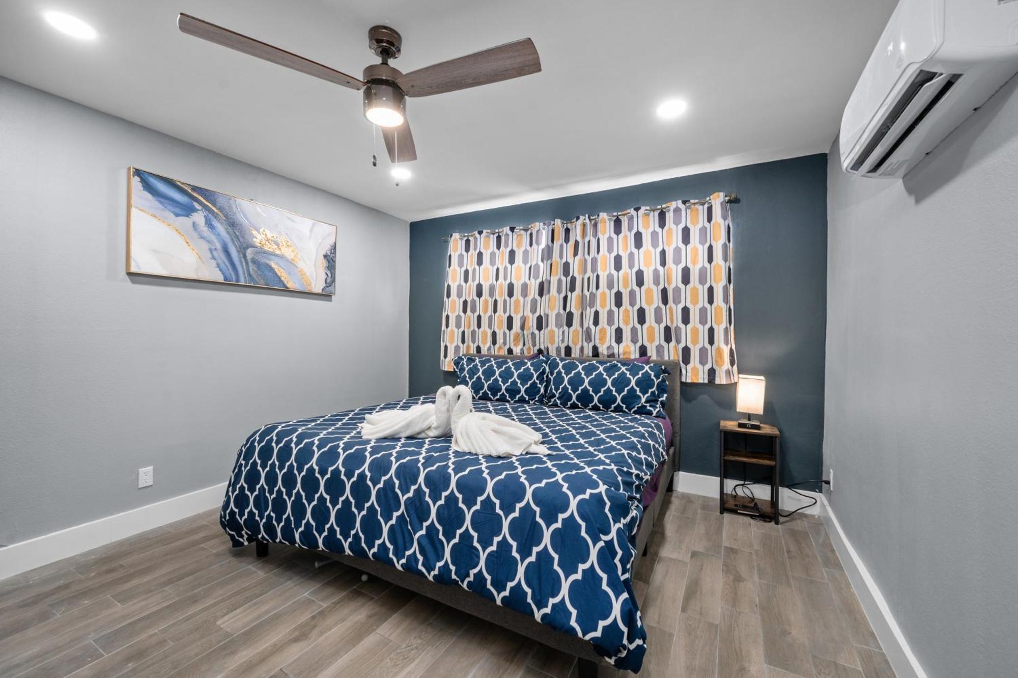 Comfortable 2Br Uptown Escape With Free Park Houston Kültér fotó