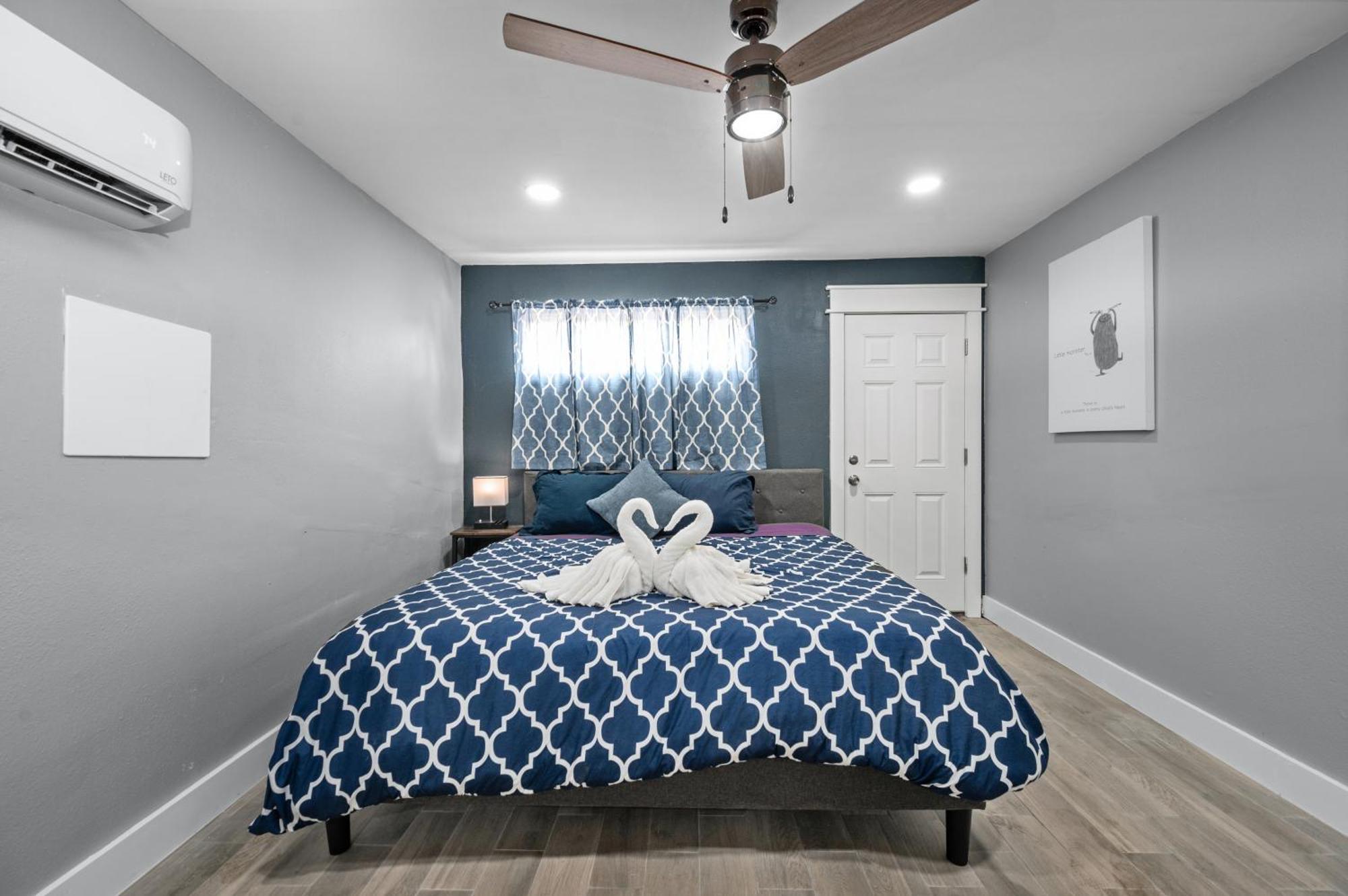 Comfortable 2Br Uptown Escape With Free Park Houston Kültér fotó