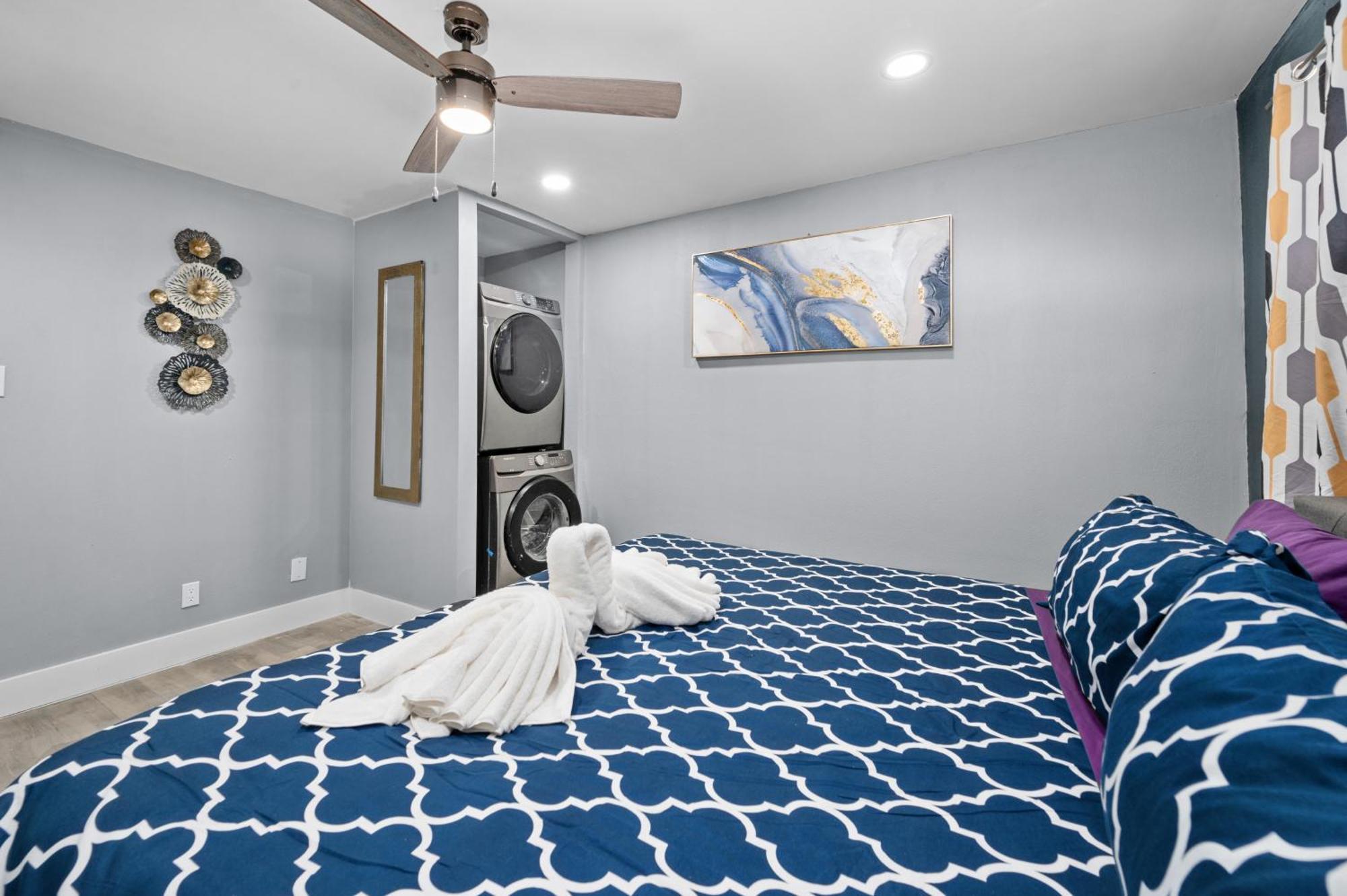 Comfortable 2Br Uptown Escape With Free Park Houston Kültér fotó